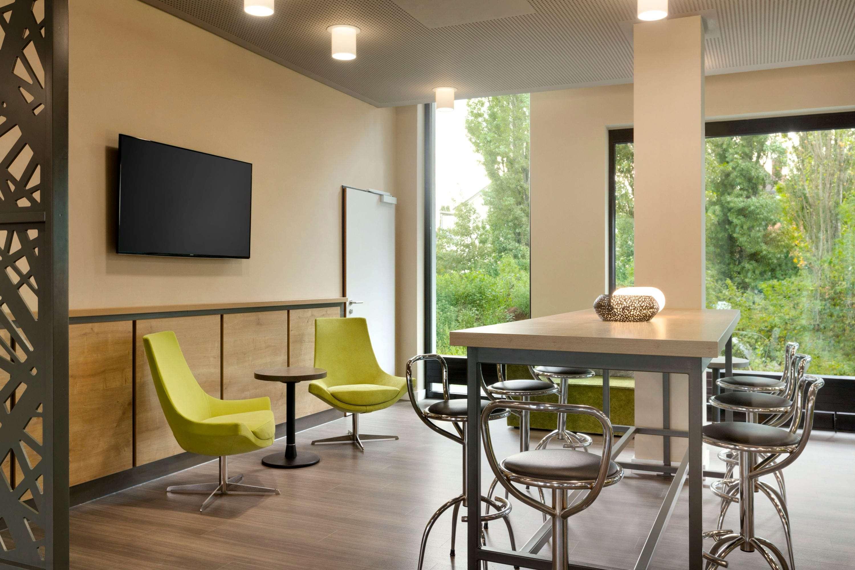 Super 8 Freiburg Otel Dış mekan fotoğraf