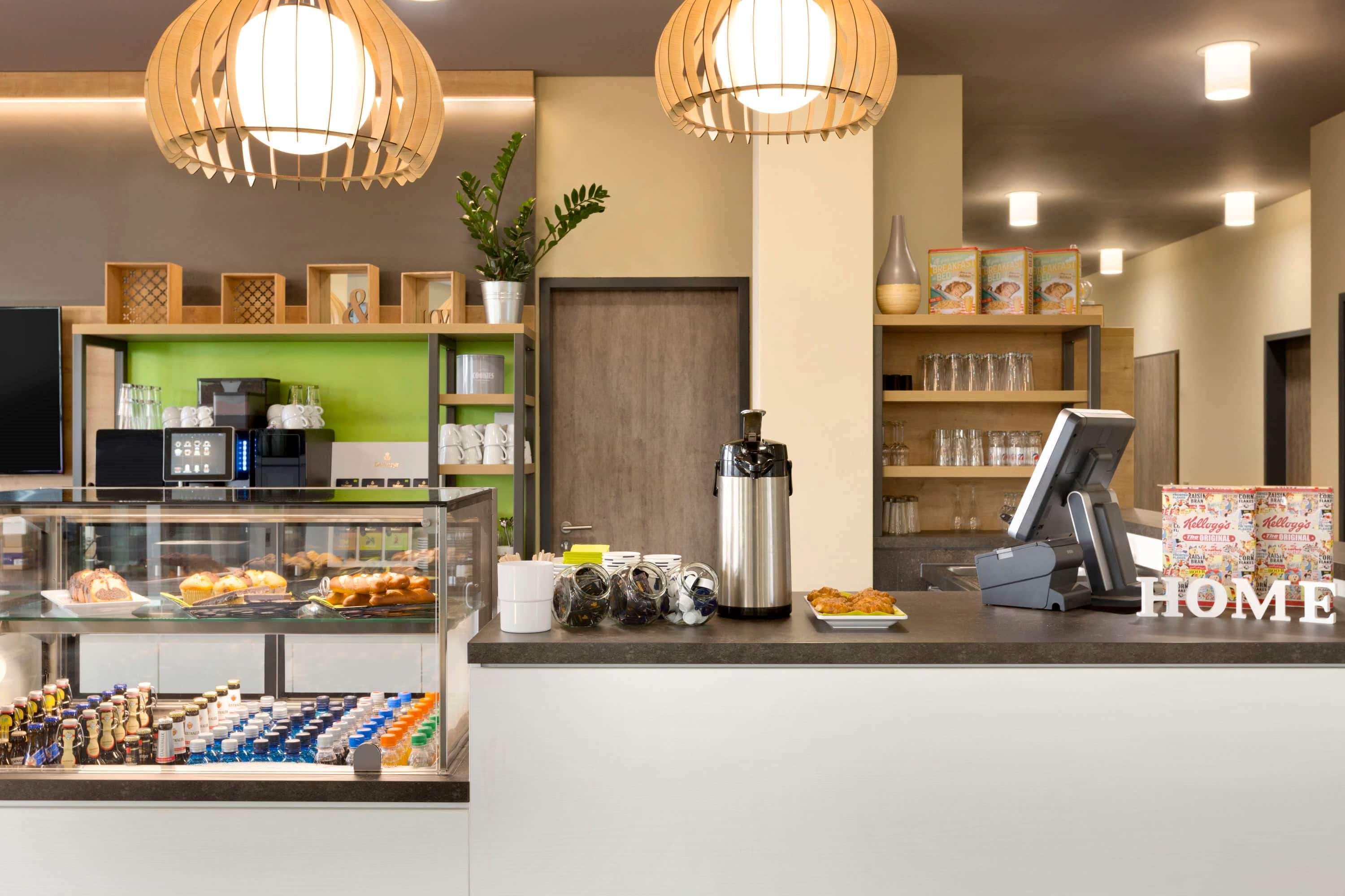 Super 8 Freiburg Otel Dış mekan fotoğraf