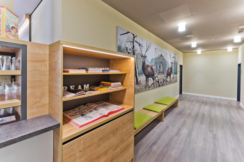 Super 8 Freiburg Otel Dış mekan fotoğraf